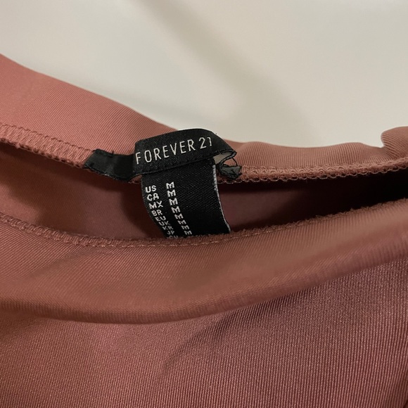 Womens dresses - Picture 2 of 10